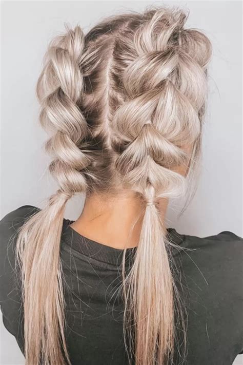 Pull Through Braids Are This Season S Most Popular Style With Searches