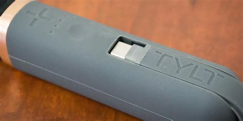 Tylt Flipstick Review Stylish All In One Portable Usb C Charging