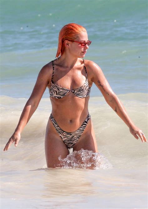 Jessica Woodley In Bikini At A Beach In Tulum Hawtcelebs