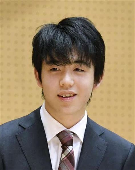 He is the current holder of the kisei and ōi titles. 藤井聡太七段、ヒューリック杯棋聖戦2次予選決勝は3月11日に ...