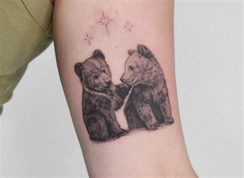 Share More Than 88 Bear Tattoos For Females Incdgdbentre