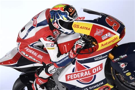 Wihhhh keren kiee… project baru akan hadir mulai tahun depan antara mp1 tujuan mp1 sendiri menggandeng federal oil gresini moto2 adalah untuk mengembangkan bibit muda indonesia akan 'lebih muda' berpromosi. 2020 GRESINI'S MOTO2 PROJECT READY FOR THE 2018 RACING ...