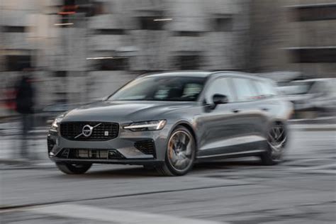 The good the 2020 volvo v60 polestar lets you charge the battery on the go, its electric range is solid and it's a blast to drive. 2020 Volvo V60 T8 Polestar Engineered Is a Proper Boss Wagon