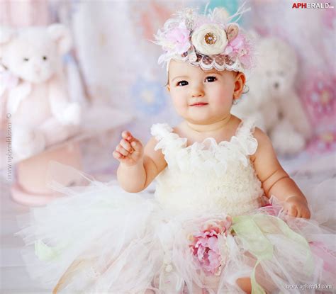 Photography Baby Wallpaper And Background Image 1600x1404