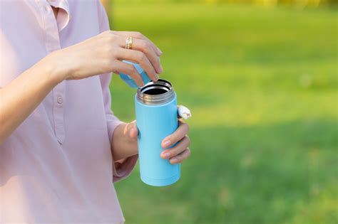12 Compelling Reasons To Use A Reusable Water Bottle Waterzen