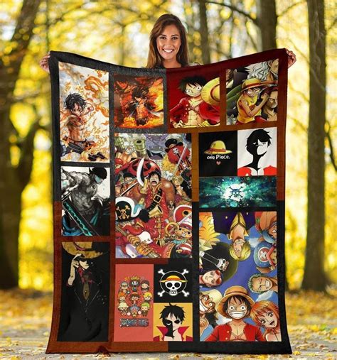 High quality one piece blankets for real fans. One Piece Fleece Blanket Anime Fan Gift Idea HH19 in 2020 ...