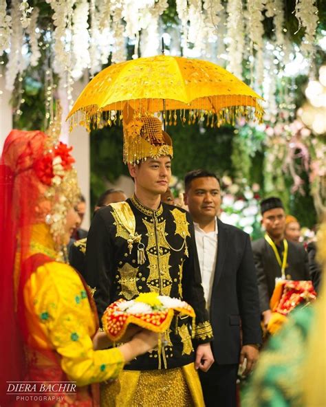 Foto Inspirasi Pernikahan Adat Aceh A La Roger Danuarta Dan Cut