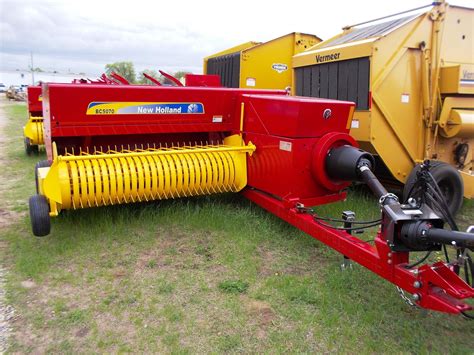 Wisconsin Ag Connection New Holland Bc5070 Small Square Balers For Sale