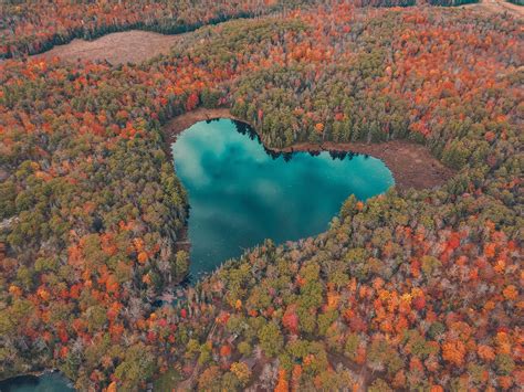 Heart Lake Canada [3000x2250] [oc] R Htde Group