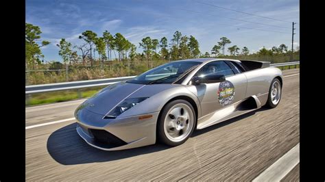 Supercars Blasting From Lamborghini Miami Full Speed Accelerations