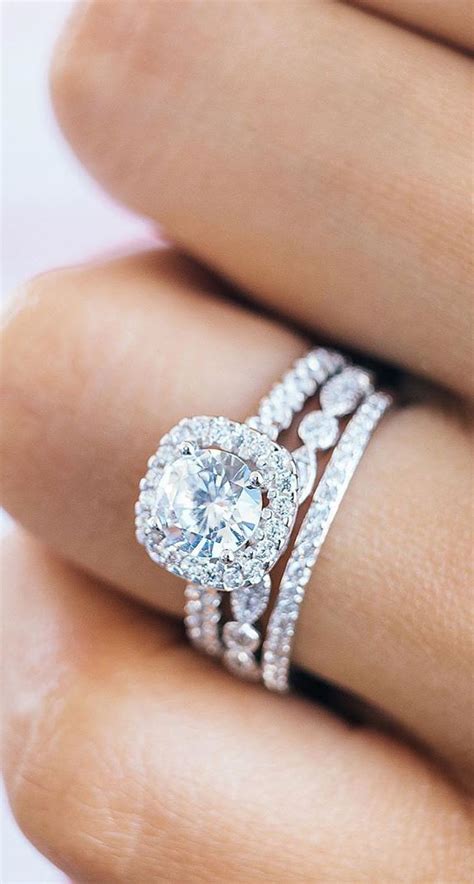44 Insanely Gorgeous Engagement Rings Square Halo