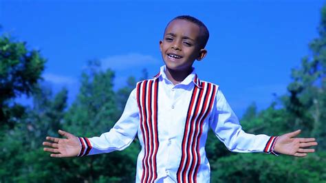 New Ethiopian Oromoo Music Official Video Sinaan Buzaayyoo Fi