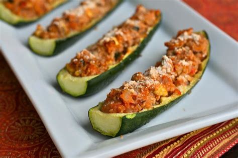 31 calories of green peppers (bell peppers), (112 grams). Q is for: Quinoa & Ground Turkey Zucchini Boats | Ground turkey recipes healthy, Ground turkey ...