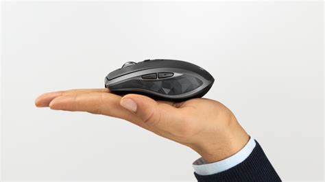 The logitech mx anywhere 2s is a small, light, yet powerful mouse. Logitech MX Anywhere 2s Multi-Device Wireless Mouse ...
