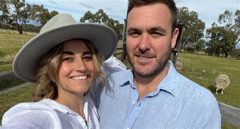 Farmer Wants A Wife Stars Jess And Andrew Move In Together New Idea Magazine