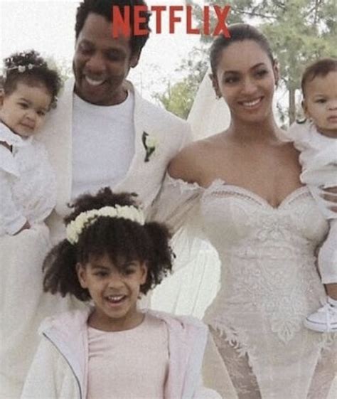 Entertainment power couple beyoncé and jay z have welcomed twins, a source close to them tells cnn. Rhymes With Snitch | Celebrity and Entertainment News ...