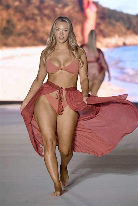 Camille Kostek Sexy Bikini Cameltoe And Big Ass The
