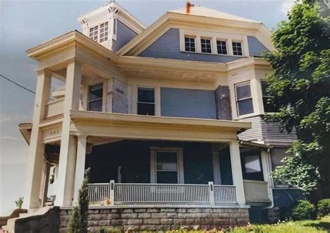 1899 Fixer Upper For Sale In Dayton Ohio — Captivating Houses