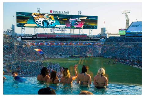 We did not find results for: Value Proposition: NFL's Jaguars increase revenue with customer-centric marketing ...