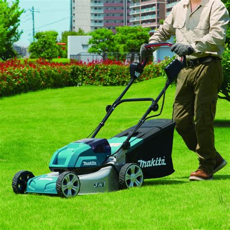 Makita DLM460PG2 Twin 18V Brushless Lawn Mower 46cm with 2 x 6.0Ah ...