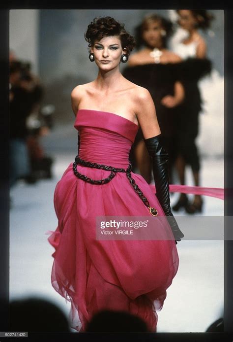 Linda Evangelista Walks The Runway During The Chanel Haute Couture