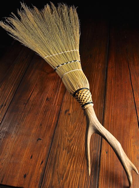 Exploring The Art Of Broom Making ・ Mark Hendry Arrowmont School Of