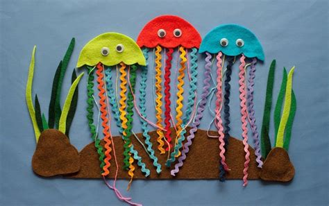 Check spelling or type a new query. Three Jelly Fish Felt Board Set with a free pattern | Felt ...