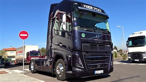 Shuttle Vertical Cowboy Camion Volvo Fh16 Decorate Turns Into Pick Up