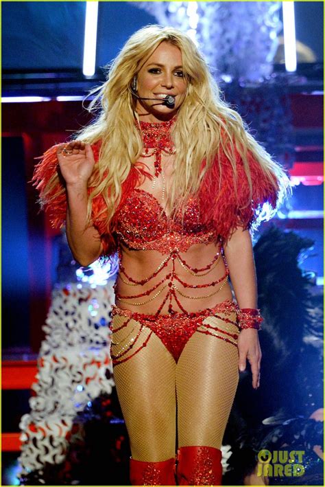 Photo Britney Spears Performance Billboard Music Awards 2016 07