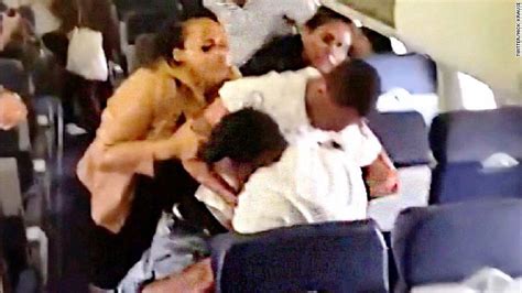 Passengers Get Into Fistfight Aboard Southwest Flight Cnn
