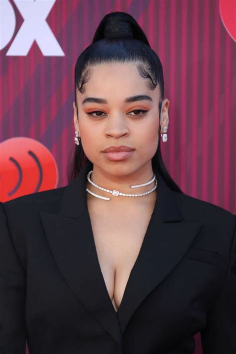 5 Products That Helped Ella Mai Get Ready At The Iheart Radio Awards