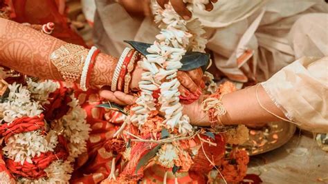 Weddings Popular Bengali Wedding Games Traditions And Rituals Telegraph India