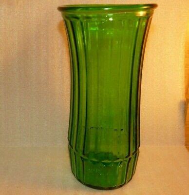 Vtg Mid Century Mcm Emerald Green Hoosier Glass Vase No C A