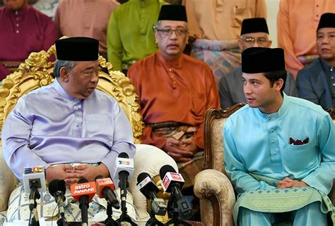 Semoga kamu di tempatkan di sisi. Tengku Ahmad Iskandar Shah Meninggal