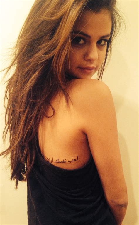 Qué mensaje tiene el nuevo tatuaje de Selena Gómez BlogMasFlow