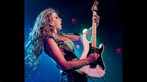 The Best Damn Female Guitarists The World Has To Offer Youtube