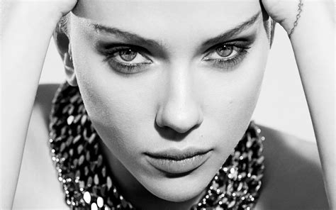 Scarlett Johansson Celebrity Portrait Black And White Scarlett