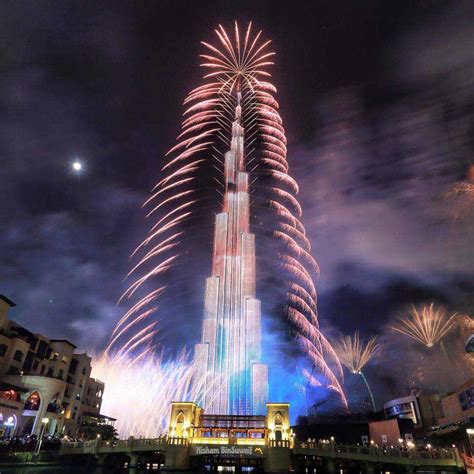 Celebrate New Year S Eve With Grand Fireworks In Dubai