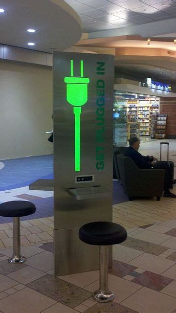 Sky Harbor Airport Charging Stations Built By Bluemedia Cell Phone