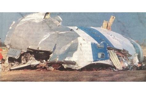 18 Of The Worst Plane Crashes In History That Will Make You Never Want