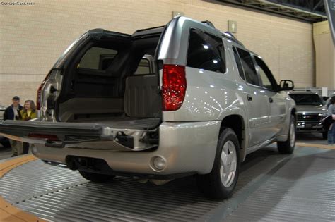 Gmc Envoy Xuvpicture 11 Reviews News Specs Buy Car