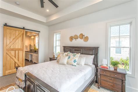 Bell custom homes llc, 1213 arboretum dr, wilmington, nc holds a building license according to the north carolina license board. Pale Oak - Bell Custom Homes