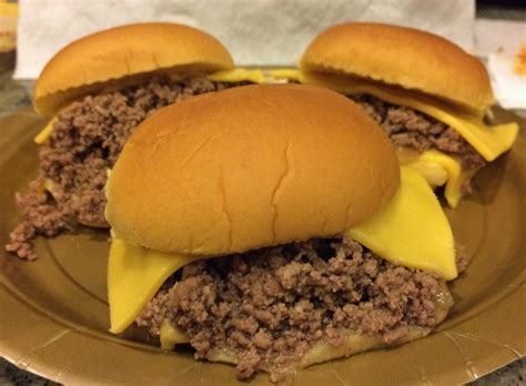 Pour into the casserole dish on top of the corn bread mixture. How to make a Loose Meat Hamburger - Recipe - Schweid ...