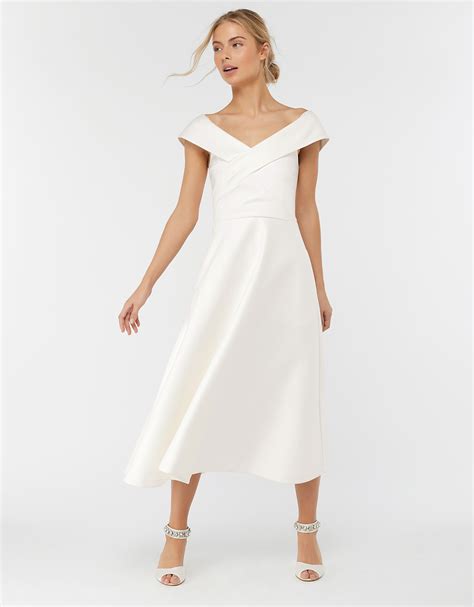 Kostenlose lieferung für viele artikel! Monsoon's latest affordable wedding dresses are here and ...