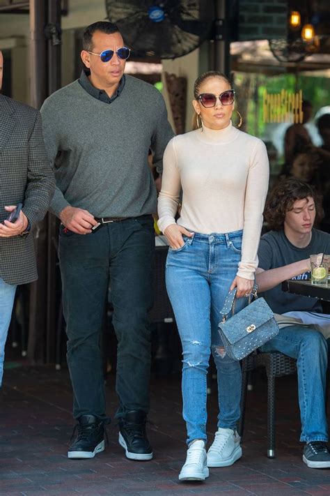 6 Style Secrets Jennifer Lopez Swears By For Every Outfit Who What