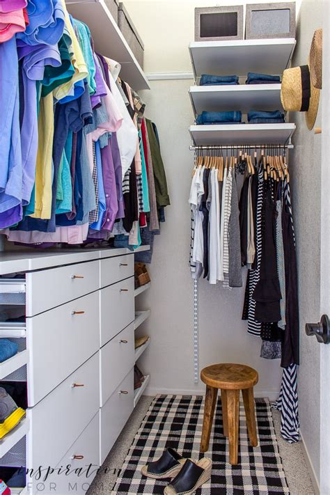 Use this guide to learn more about creating an organizer that works for your closet and storage needs. 20 DIY Closet Organizers And How To Build Your Own