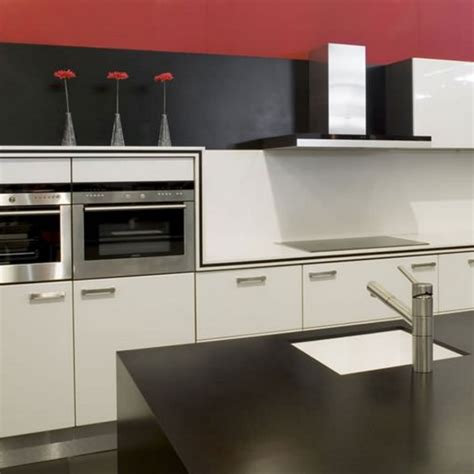 It has an excellent filling property that helps seal flaws in porous surfaces. The sophistication of this modern kitchen is heightened by ...