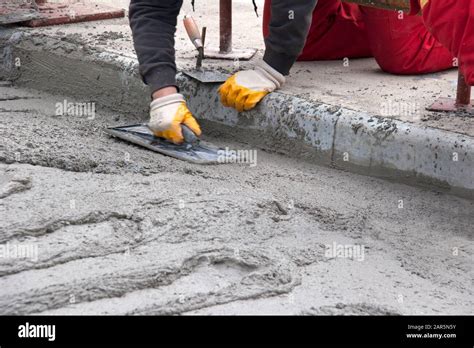 Spreading Concrete Hi Res Stock Photography And Images Alamy