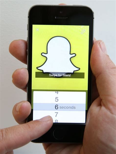 Hackers To Leak Thousands Of Unauthorized Snapchat Pictures Snapchat Users Snapchat Picture