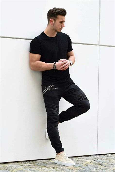 5 Coolest Jeans And T Shirt Looks For Guys Lifestyle By Ps